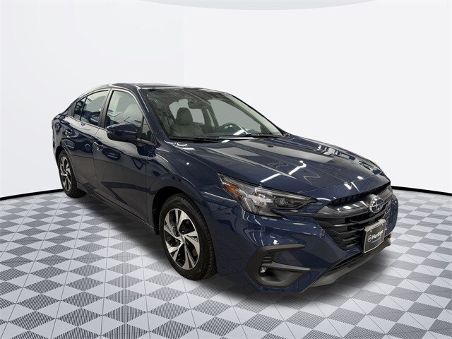 2025 Subaru Legacy Premium photo 3