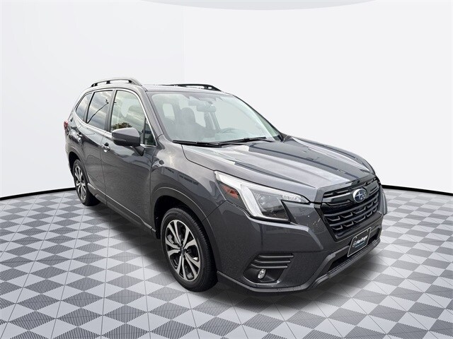 2024 Subaru Forester Limited photo 3