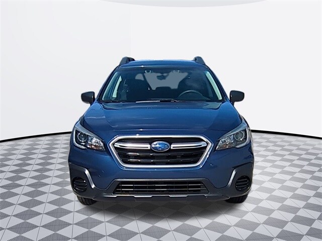 2019 Subaru Outback 2.5i photo 2