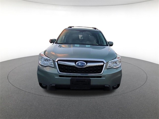 2016 Subaru Forester 2.5i Limited photo 2