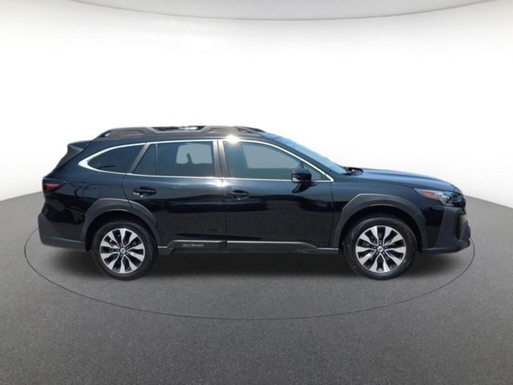 Used 2024 Subaru Outback Limited AWD SUV
