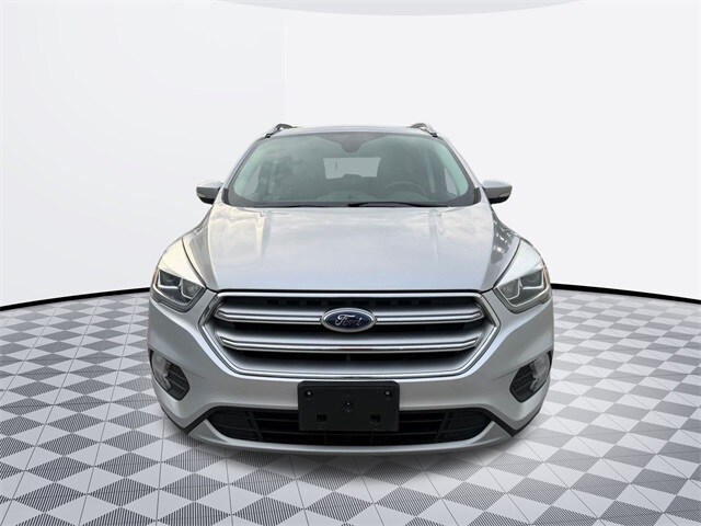 2017 Ford Escape Titanium photo 2