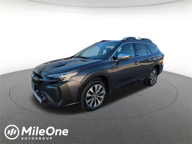 2024 Subaru Outback Touring's photo