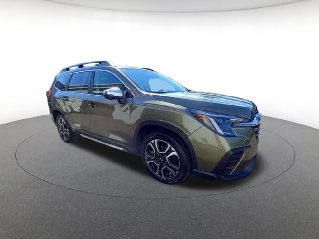 Used 2023 Subaru Ascent Limited AWD SUV