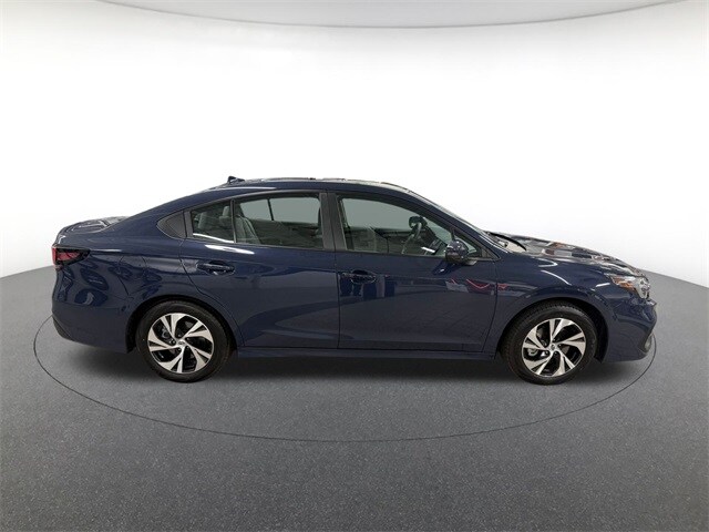2025 Subaru Legacy Premium photo 4