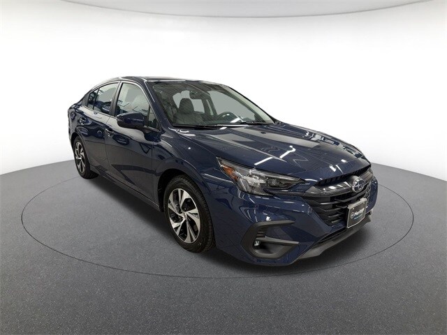 2025 Subaru Legacy Premium photo 3