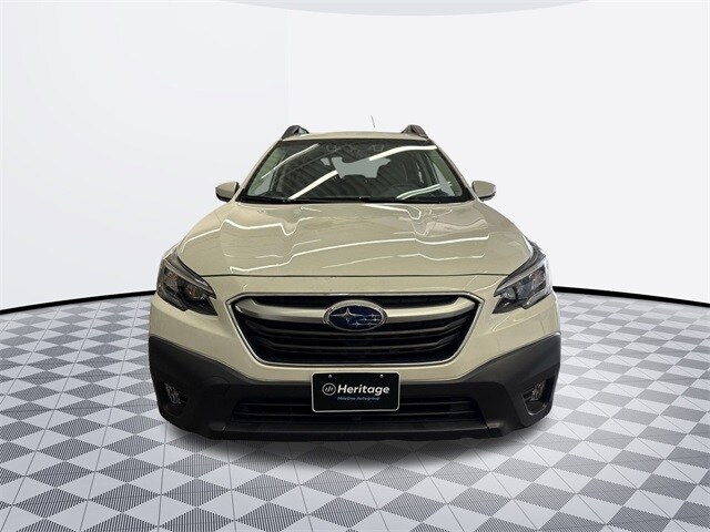 2022 Subaru Outback Premium photo 2
