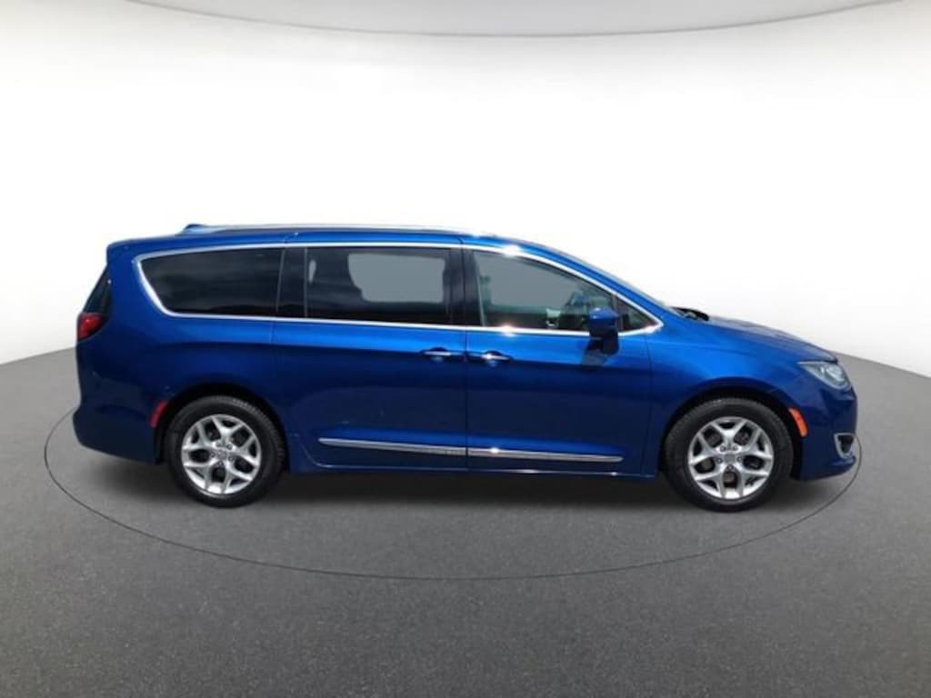 Used 2019 Chrysler Pacifica Touring L Plus Passenger Van