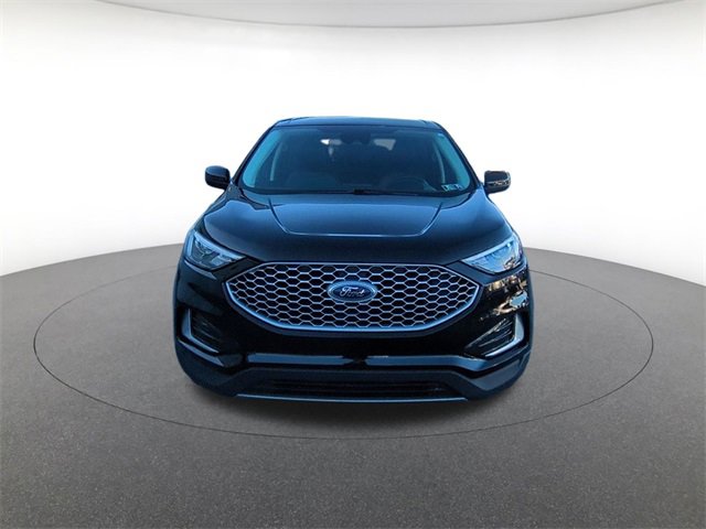 2023 Ford Edge SEL Sport photo 2