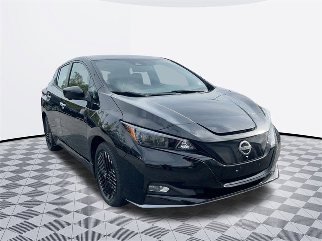 2023 Nissan Leaf SV Plus photo 3