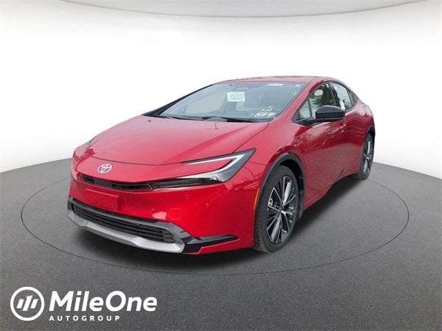 2026 Toyota Prius XLE's photo