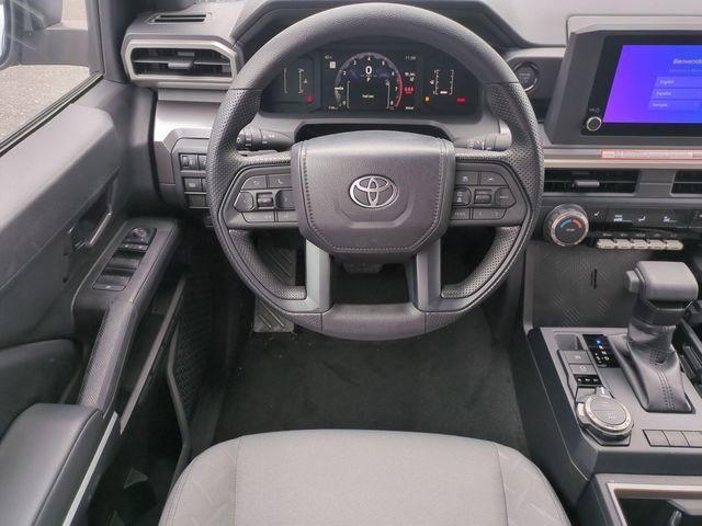 2025 Toyota Tacoma SR5 - Photo 8
