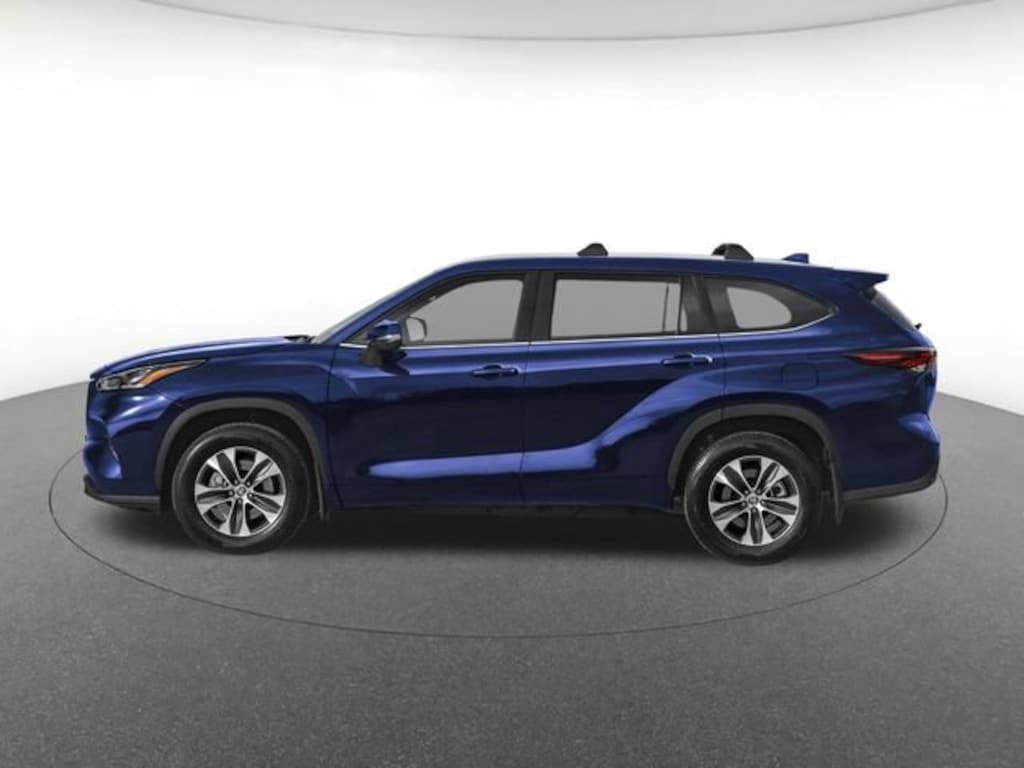 New 2026 Toyota Highlander XLE SUV