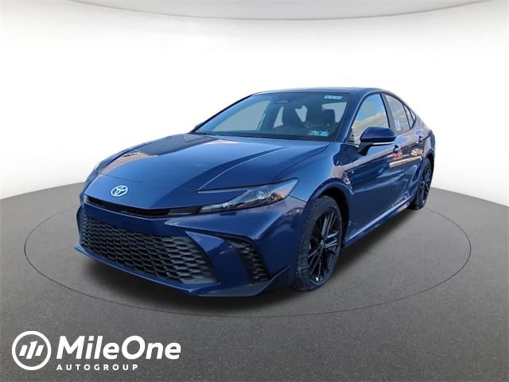 New 2026 Toyota Camry SE Sedan
