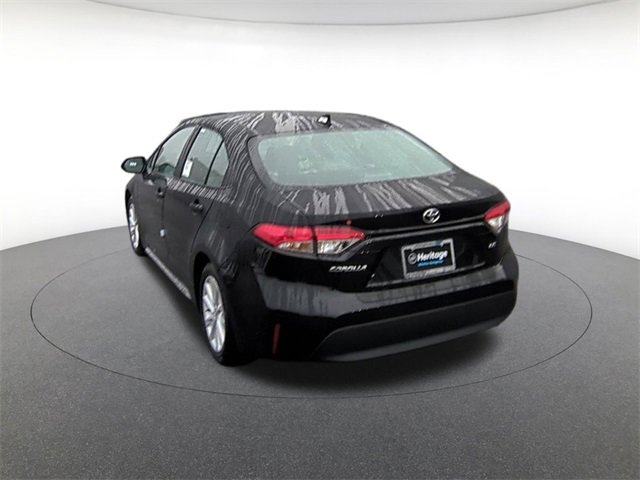 2026 Toyota Corolla LE photo 3