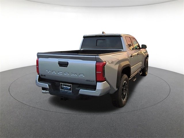 2025 Toyota Tacoma TRD Off-Road photo 4