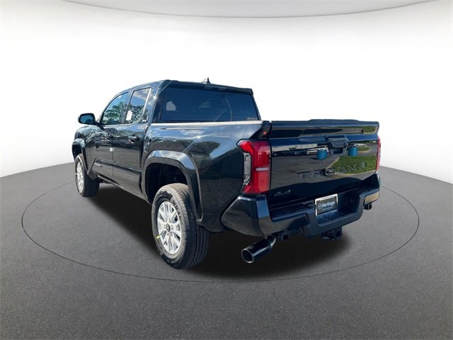 2025 Toyota Tacoma SR5 photo 3