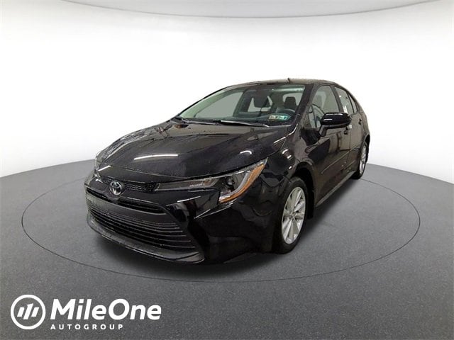 2026 Toyota Corolla LE's photo