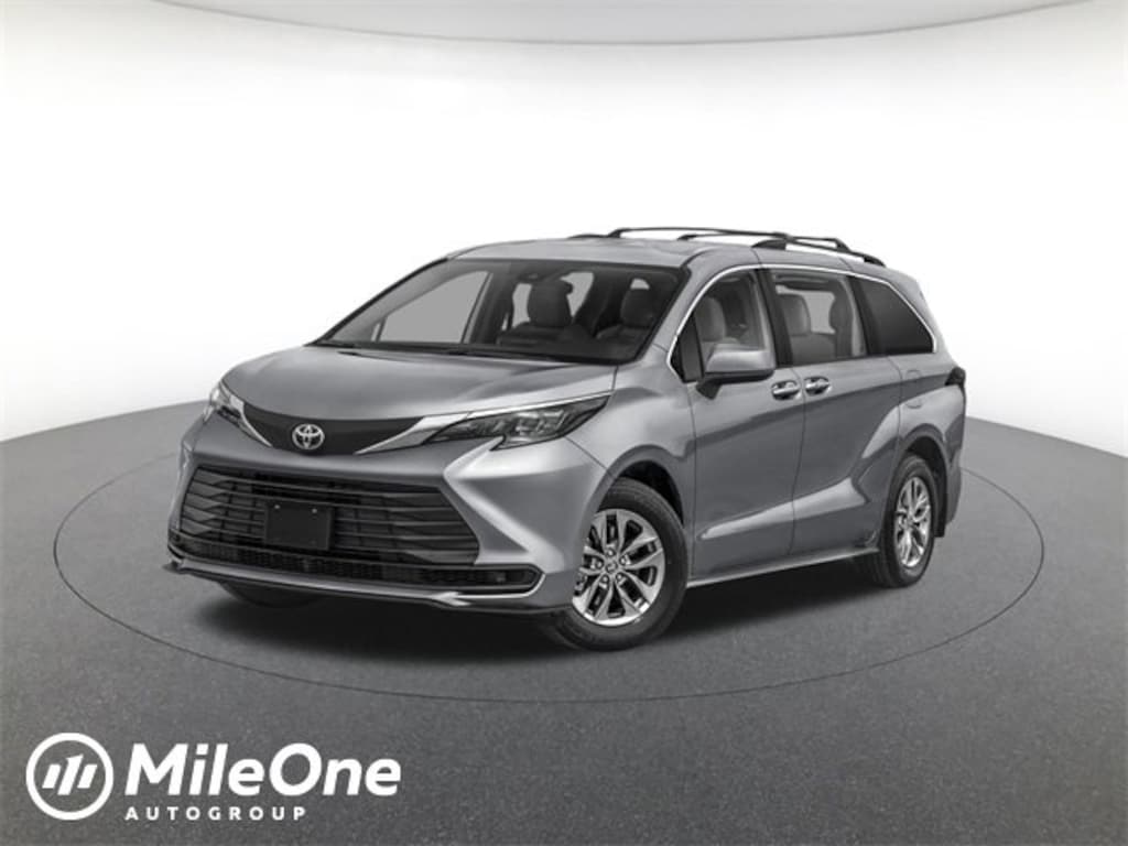 New 2026 Toyota Sienna LE Van Passenger Van