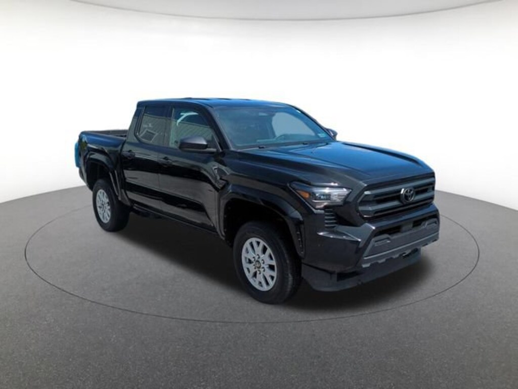 Used 2025 Toyota Tacoma SR Truck