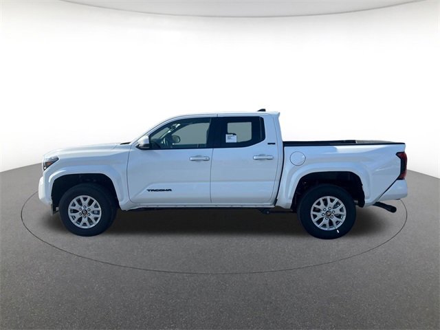 2025 Toyota Tacoma SR5 photo 2