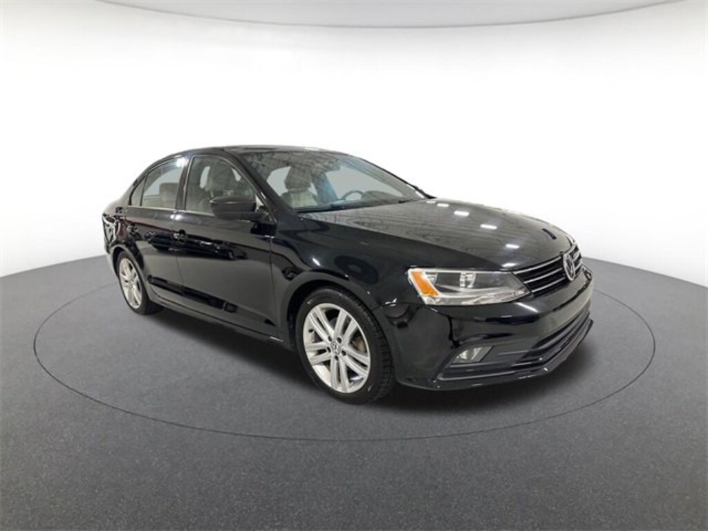 Used 2016 Volkswagen Jetta 1.8T Sport Sedan