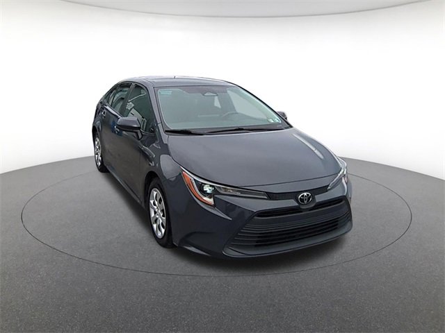 2024 Toyota Corolla LE photo 3