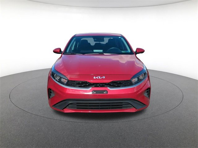 2023 Kia Forte LXS photo 2