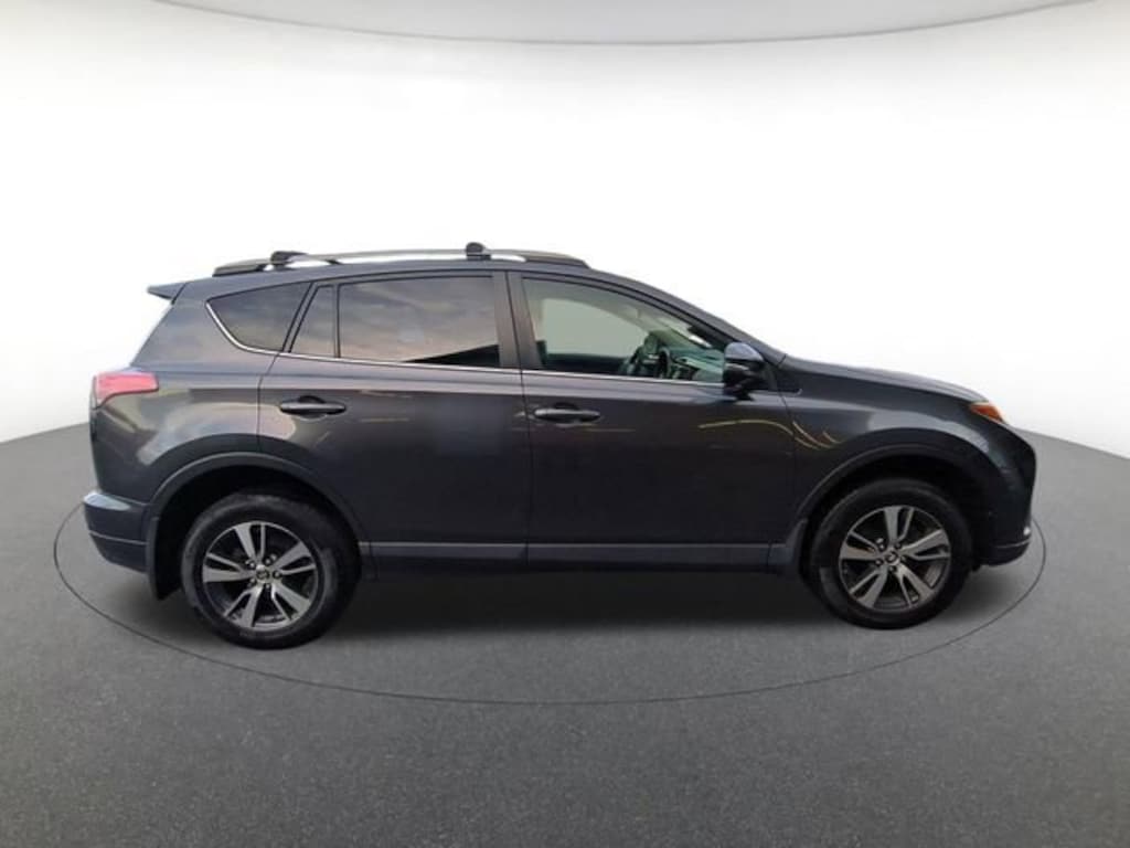 Used 2018 Toyota RAV4 XLE Sport Utility