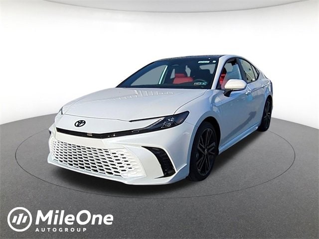 2026 Toyota Camry XSE's photo