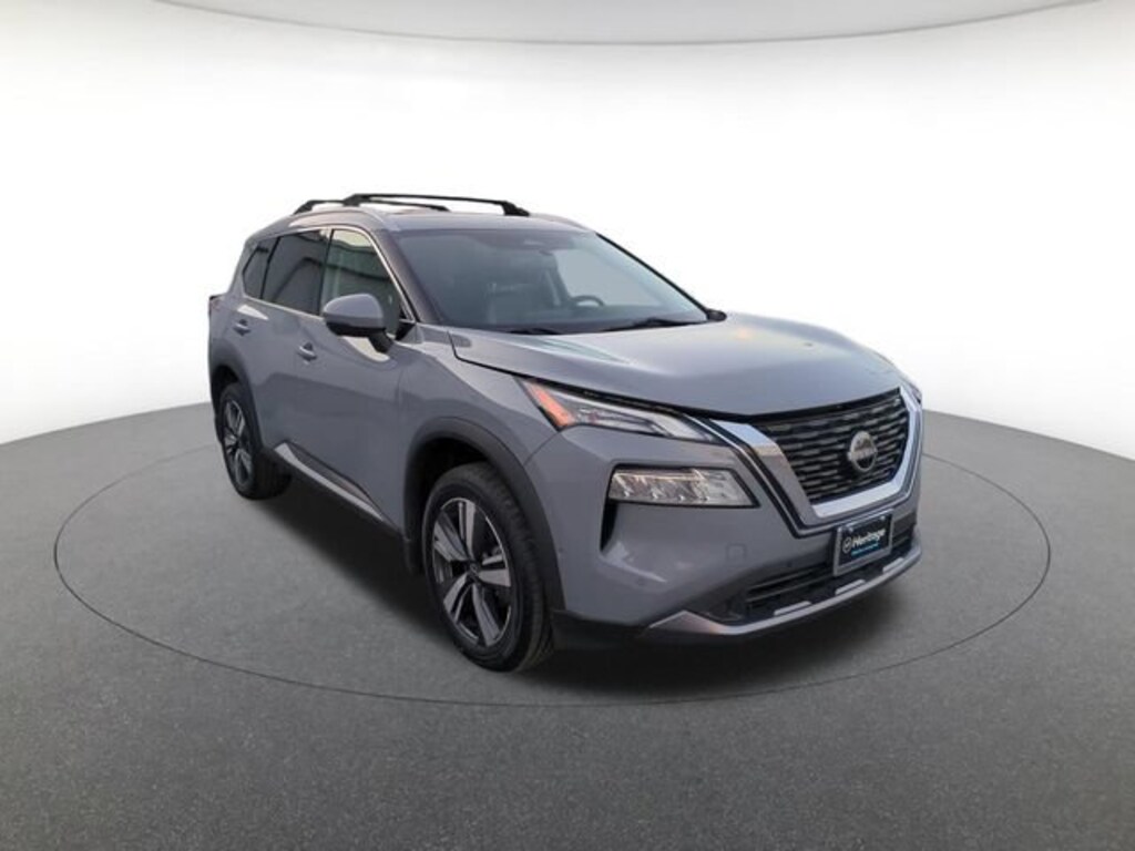 Used 2023 Nissan Rogue SL Sport Utility
