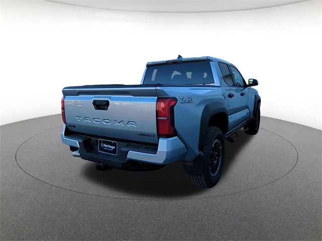 2025 Toyota Tacoma TRD Off-Road photo 4