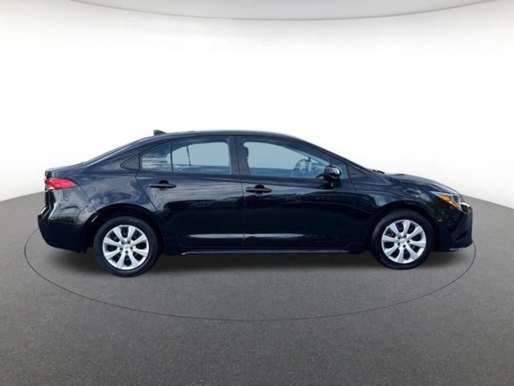 Used 2024 Toyota Corolla LE Sedan