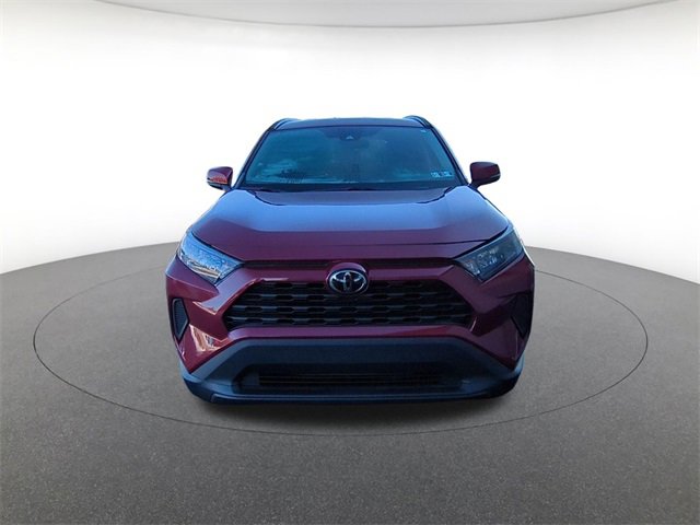 2020 Toyota RAV4 LE photo 2
