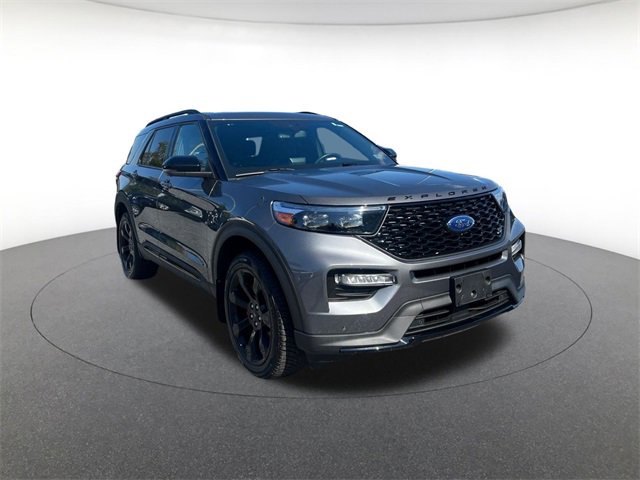 2023 Ford Explorer ST photo 2