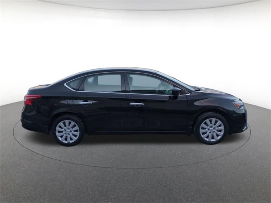 Used 2016 Nissan Sentra S Sedan