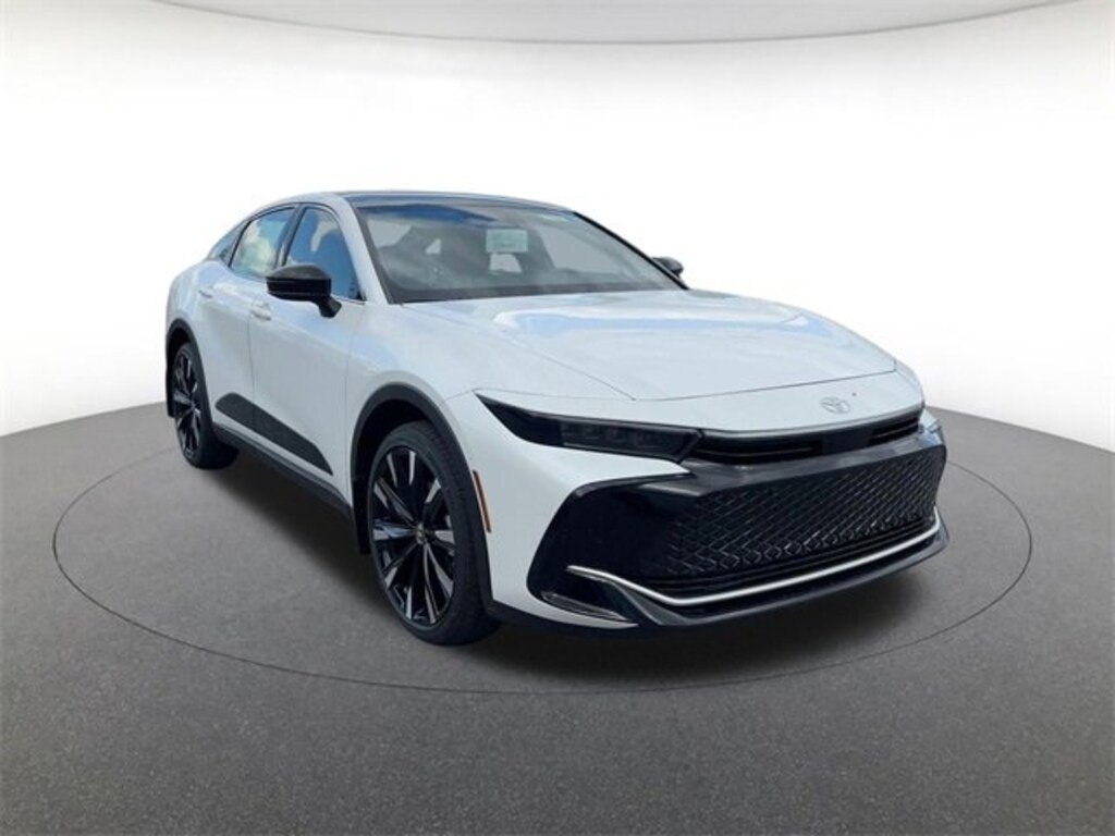 Used 2026 Toyota Crown Platinum Sedan