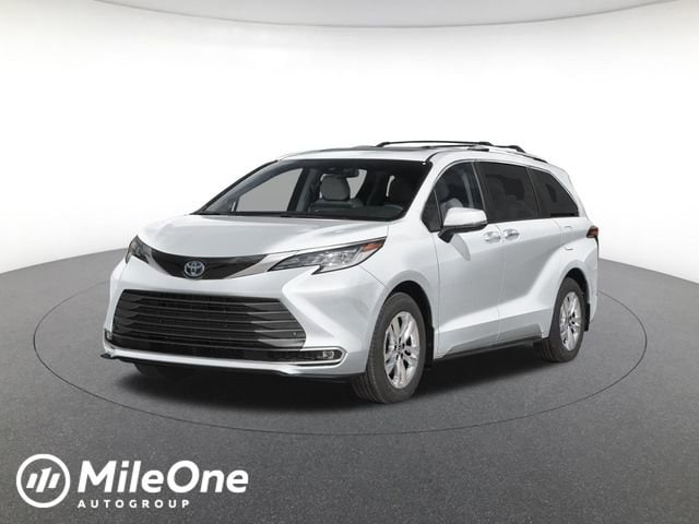 2026 Toyota Sienna Limited 7-Passenger Hybrid AWD's photo