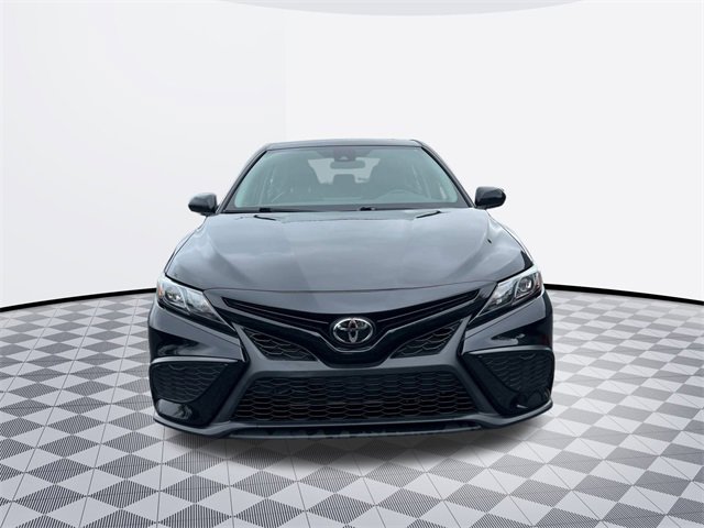 Used 2024 Toyota Camry SE with VIN 4T1G11AK8RU880965 for sale in Harrisburg, PA