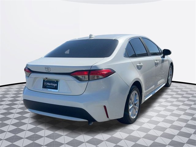 2020 Toyota Corolla XLE photo 3