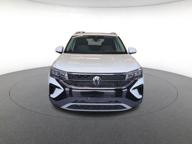 3VVVX7B28RM125896