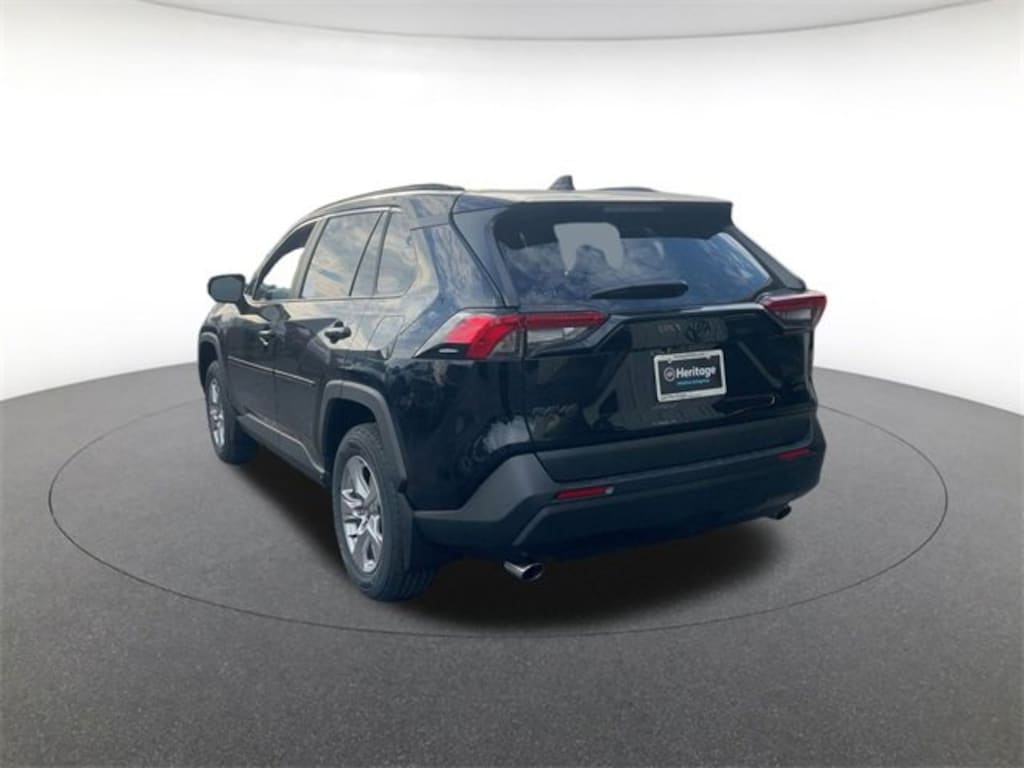 New 2025 Toyota RAV4 XLE SUV