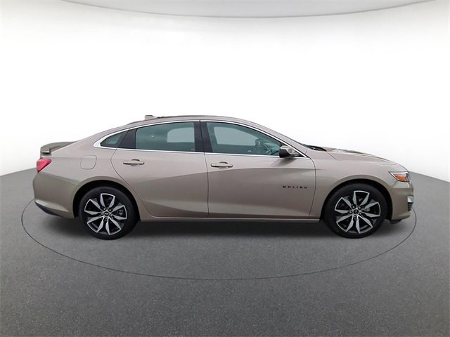 2024 Chevrolet Malibu RS photo 4