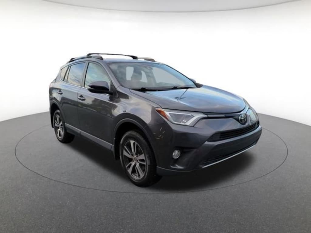 Used 2018 Toyota RAV4 XLE Sport Utility