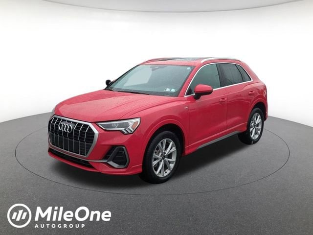 2025 Audi Q3 45 TFSI S Line Premium quattro's photo