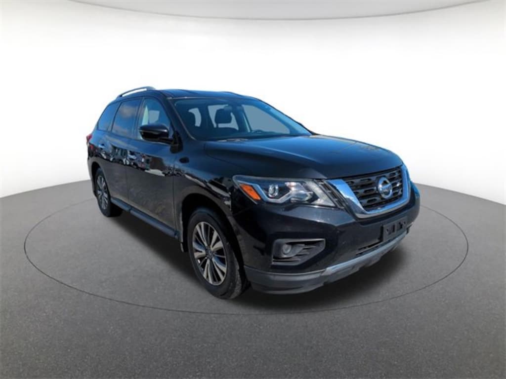 Used 2018 Nissan Pathfinder S Sport Utility