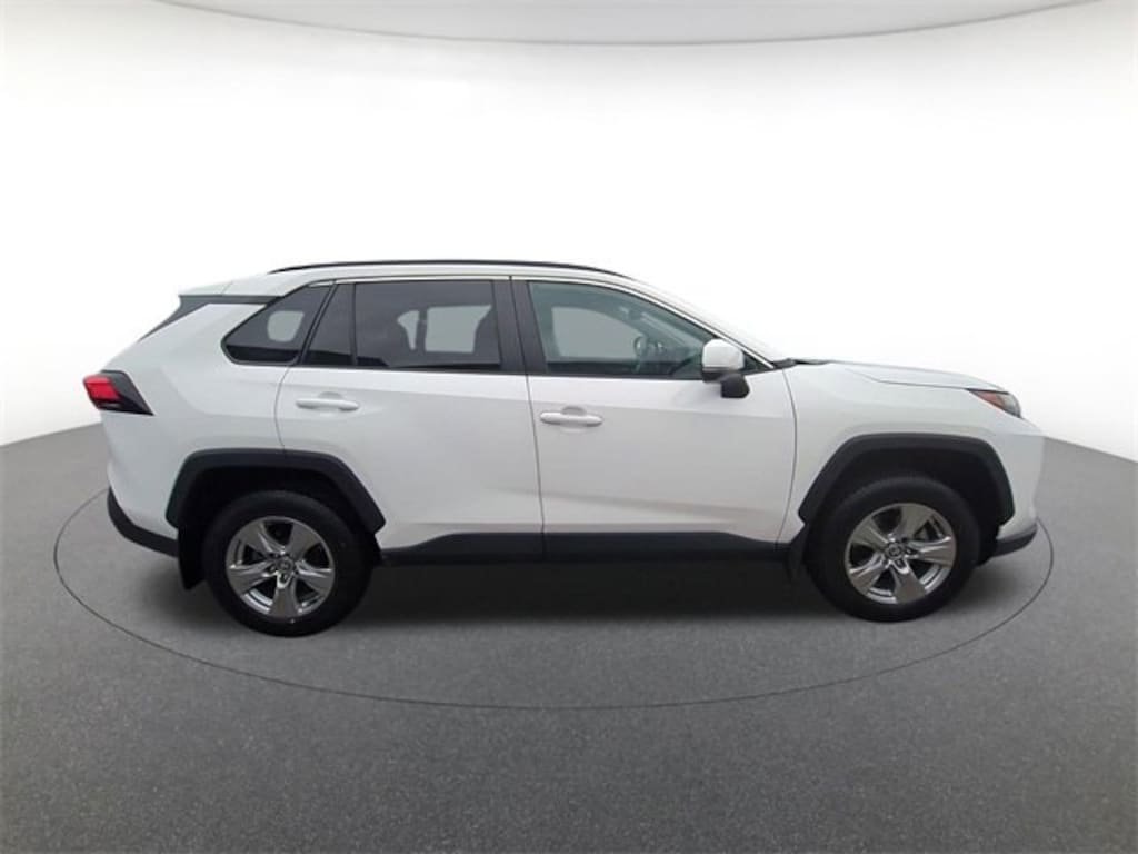 Used 2022 Toyota RAV4 XLE Sport Utility