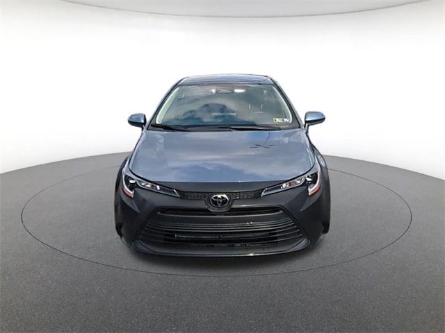 Used 2025 Toyota Corolla LE with VIN 5YFB4MDE7SP296525 for sale in Kansas City
