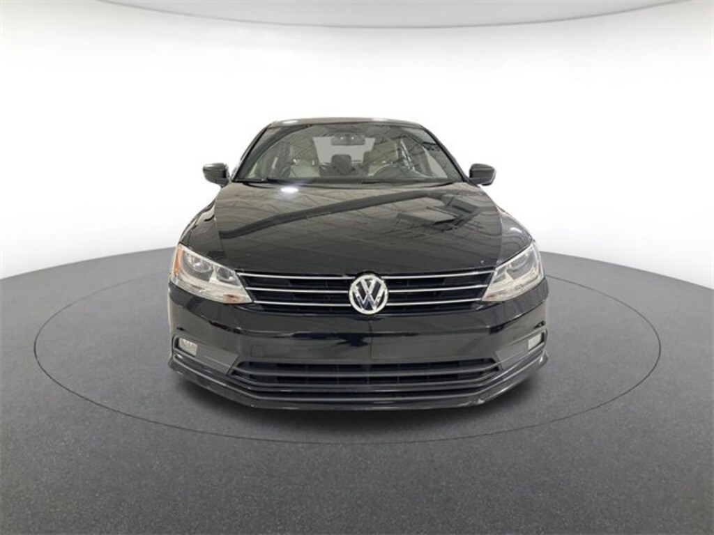Used 2016 Volkswagen Jetta 1.8T Sport Sedan