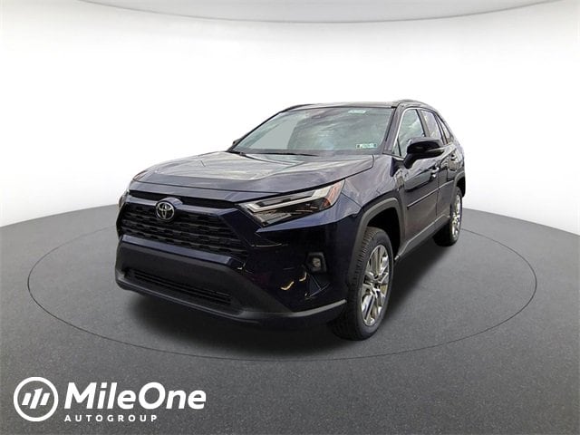 2025 Toyota RAV4 XLE Premium's photo